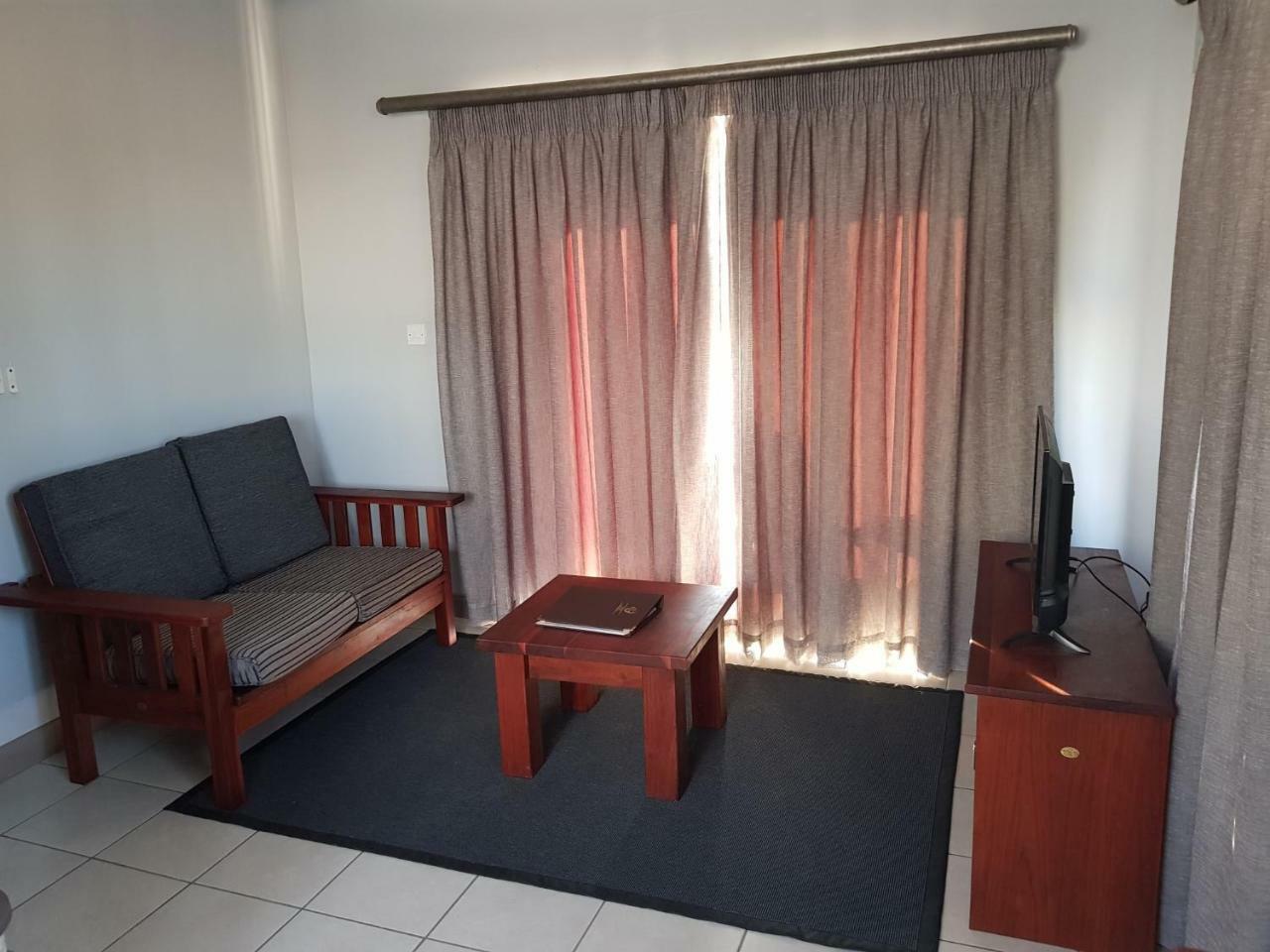 Tlou Safari Lodge Kasane Eksteriør bilde
